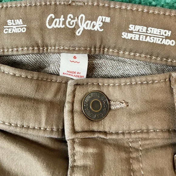 NEW - Cat & Jack Super Stretch Slim Fit Jeans (Camel) Size 6 - Picture 3 of 7